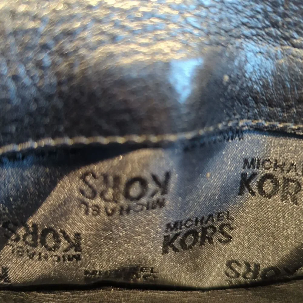 Michael Kors Brookville Carryall Leather Wallet Black Snap Change Pouch